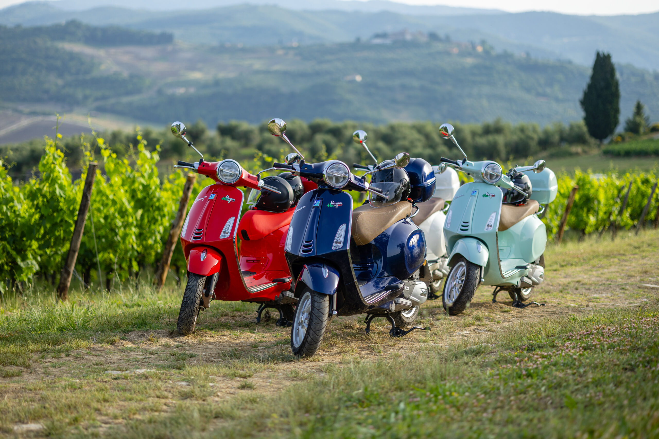 Vespa Hangar Video Reel Spot